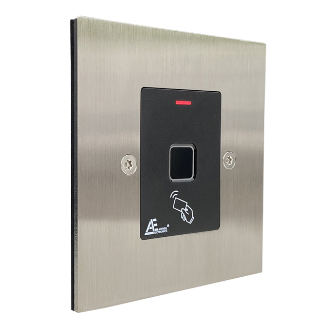 Zutrittskontroller mit Mifare